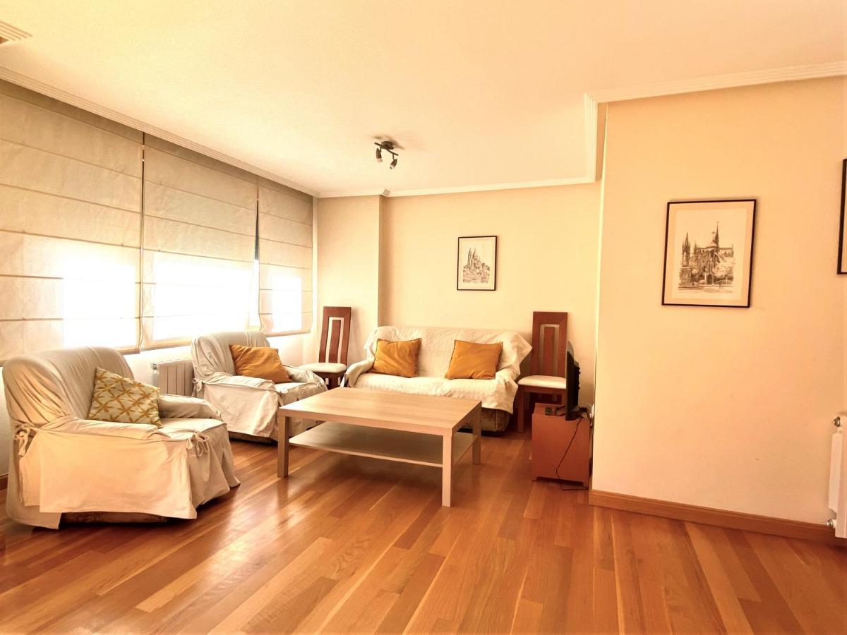 Housingleon - San Marcos Con Garaje Apartment Exterior foto
